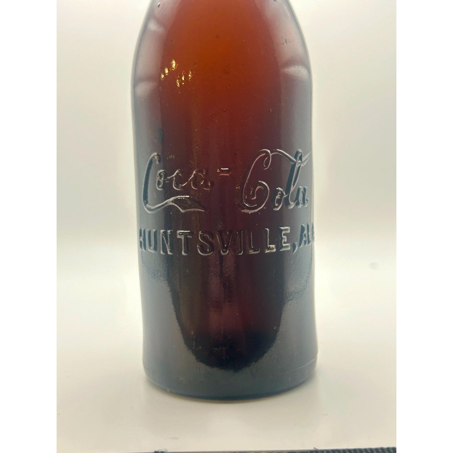 Antique 1910 Huntsville Alabama Coca-Cola Bottle, Cherry Amber Straight-Sided Coke, Double ROOT Error, Root 1069, Near Mint