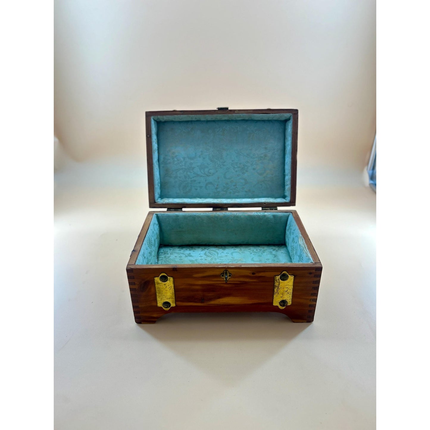 Antique Cedar Jewelry Box McGraw Box Co 1926 Patent Art Deco Cedar Keepsake Chest Vintage Wooden Jewelry Chest Dovetail Cedar Trinket Box