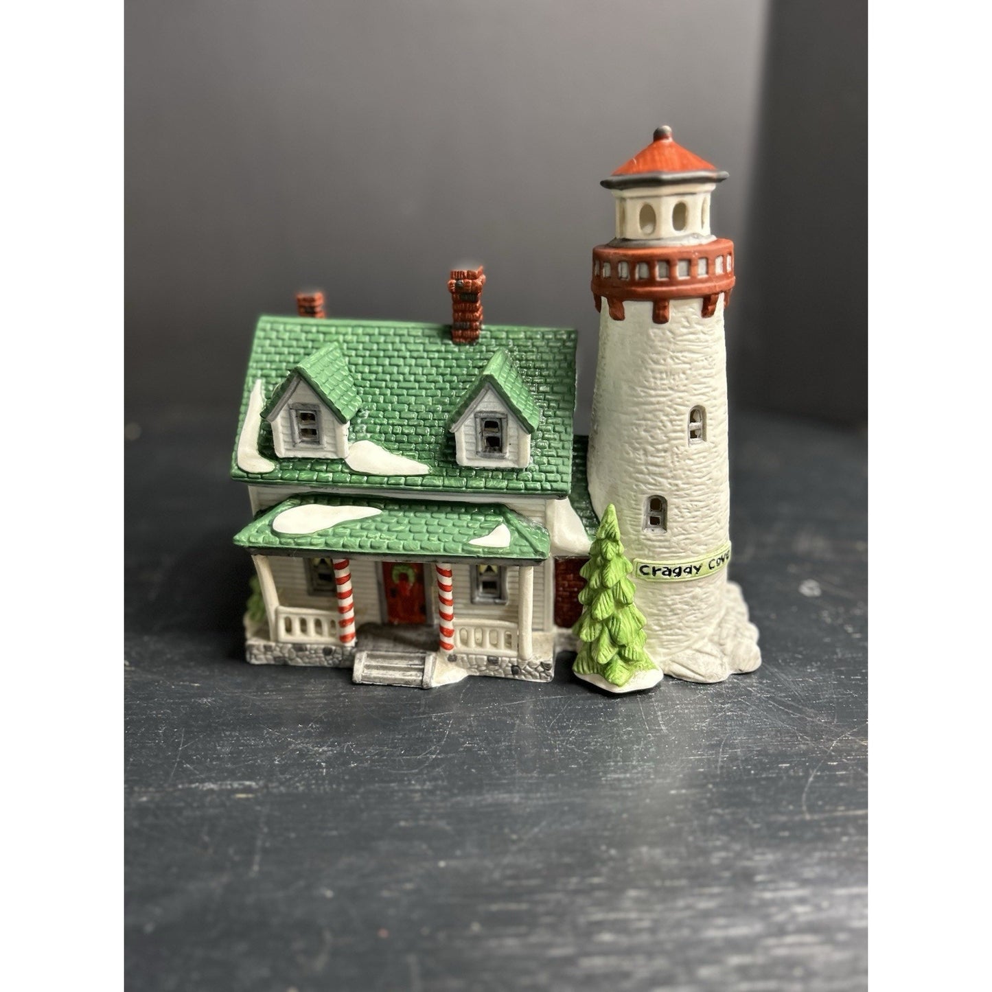 Dept 56 Craggy Cove Lighthouse 1987 New England Village Christmas Light House