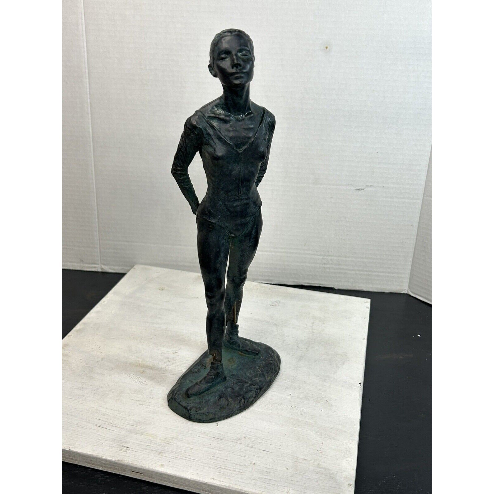 Cipriano ballerina signed sculpture natural light detail
