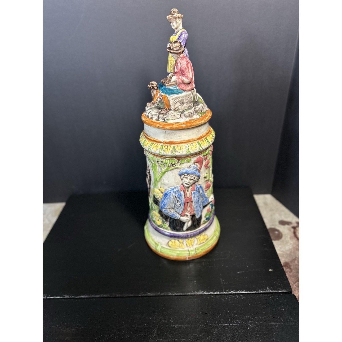 VINTAGE LARGE HANDMADE HAND PAINTED HUNTING GERMAN 1974 BEER STEIN MUG WITH LID