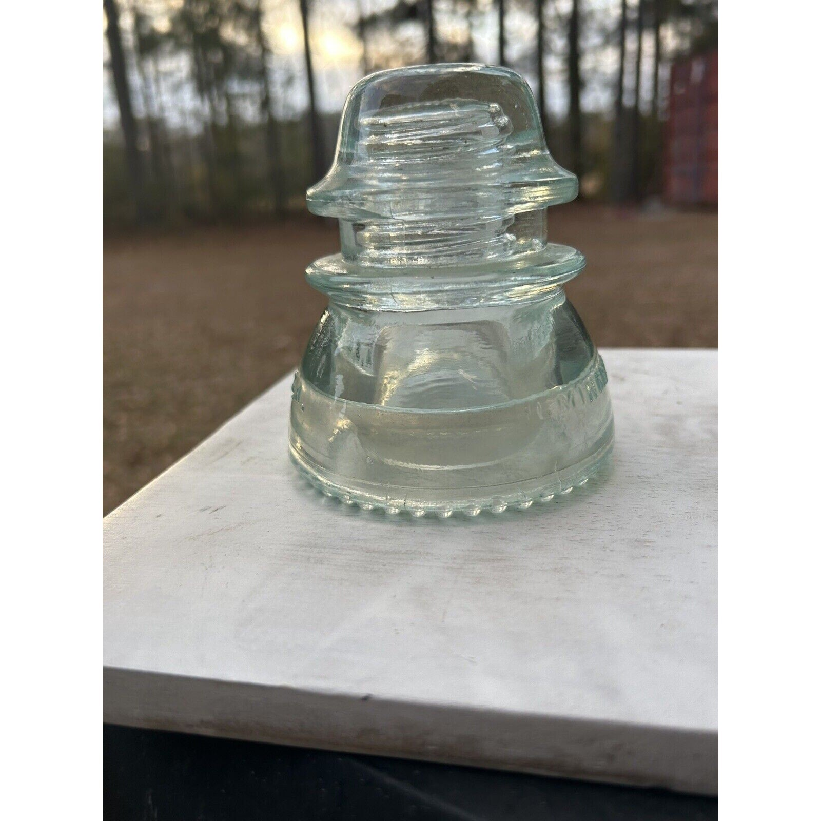 Hemingray 42 clear glass insulator back view Mold 1