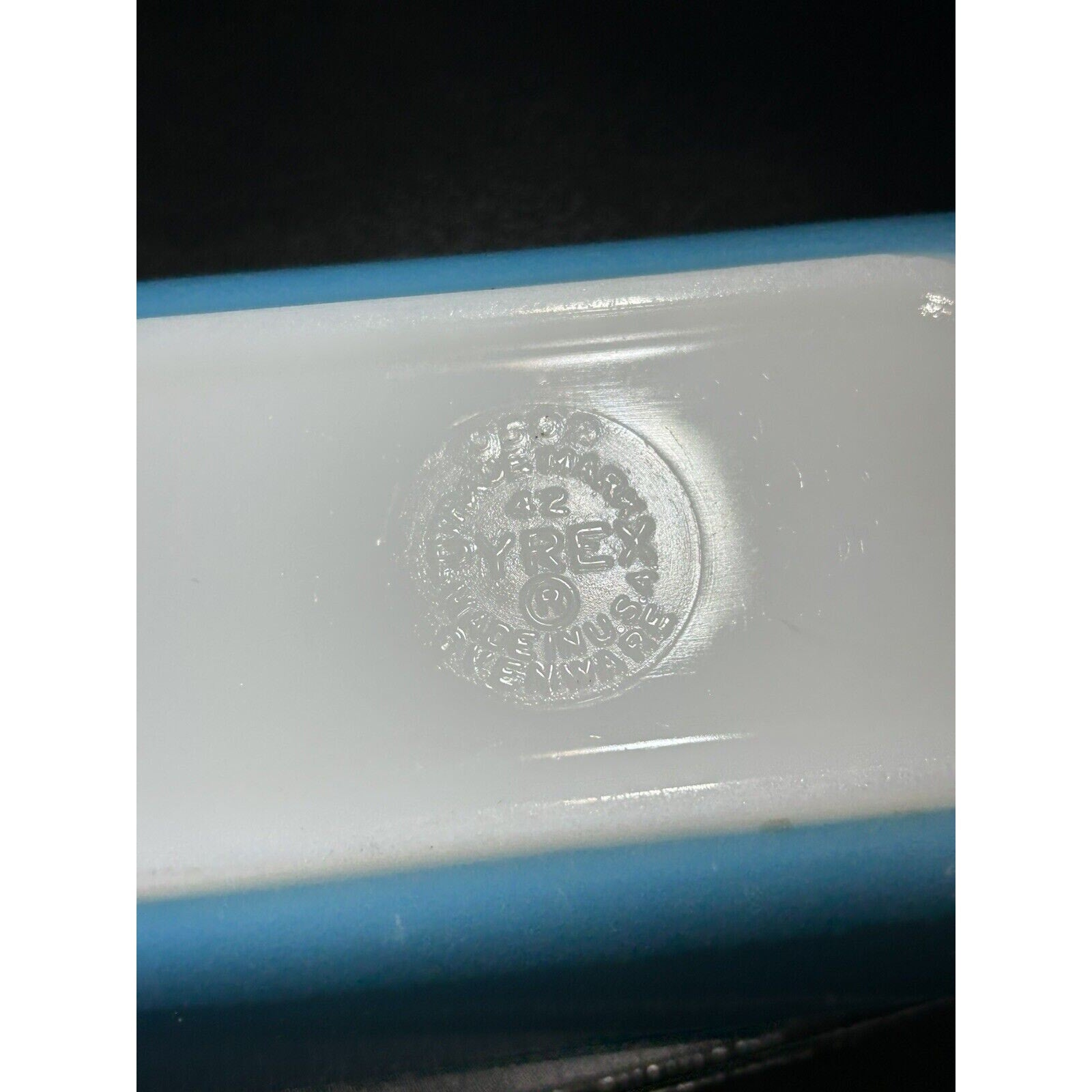 Vintage 1940s Pyrex 502 blue dish full profile view