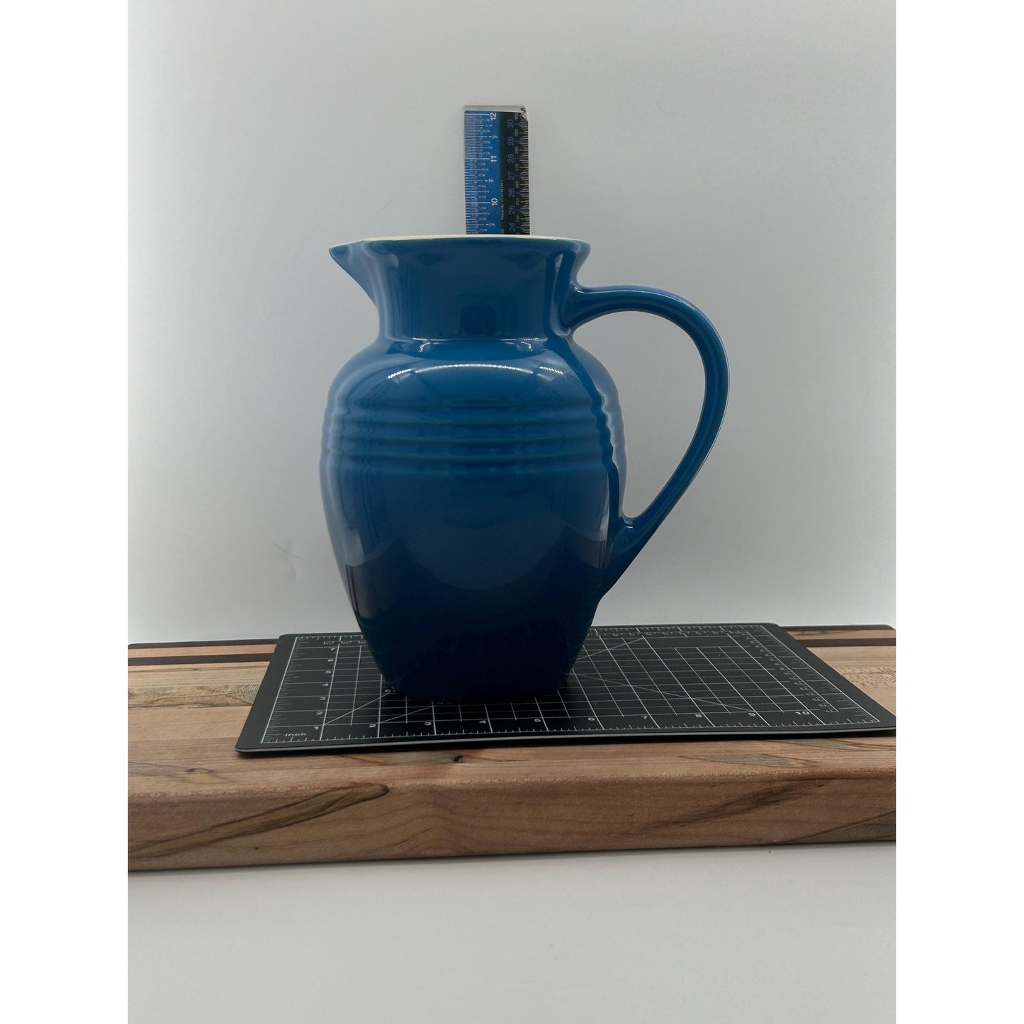Le Creuset Marseille Blue Stoneware Pitcher Cream Interior Water Jug Farmhouse Kitchen Decor Pouring Jug French Country Decor Large Ceramic