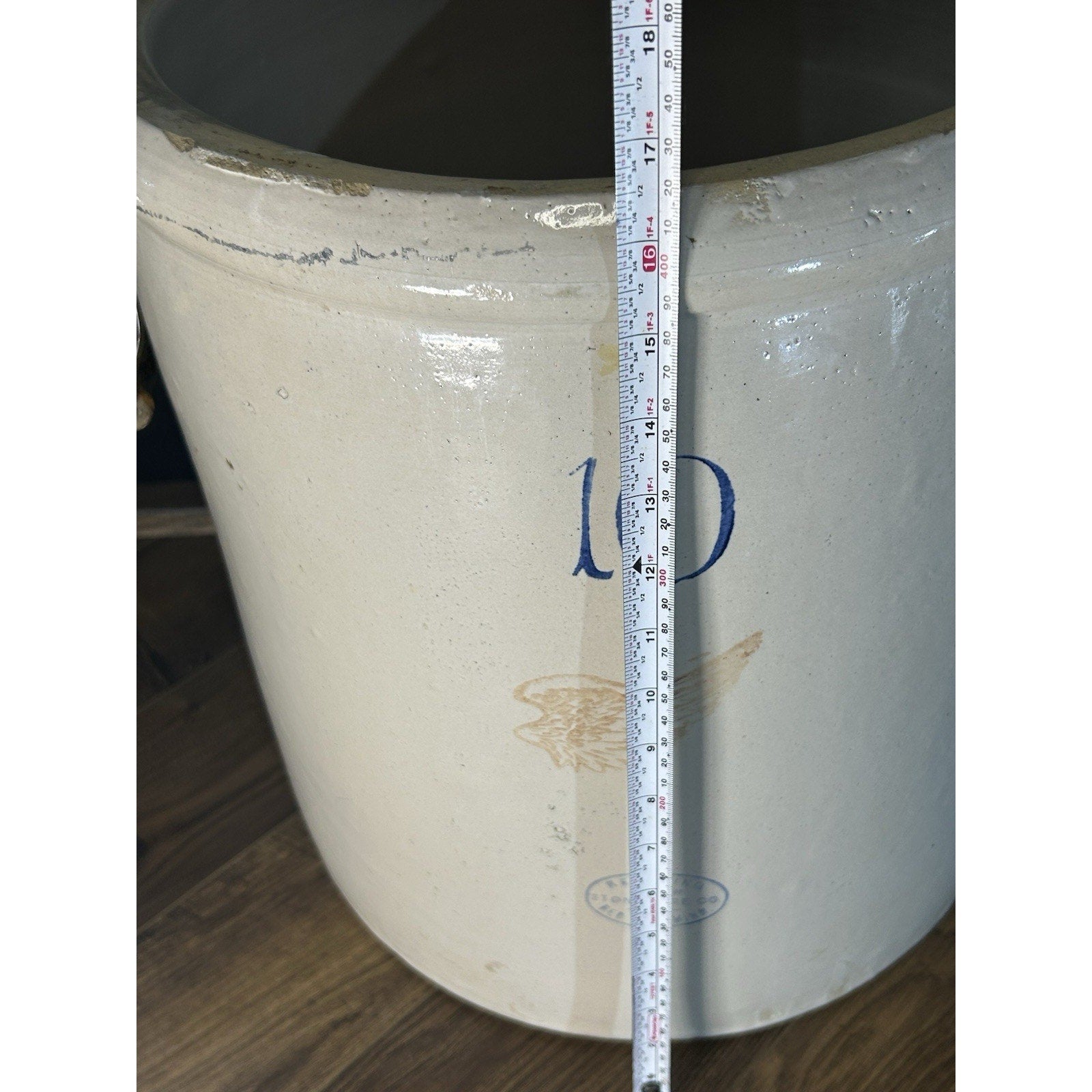 Red Wing 10 gallon early 1900s stoneware crock top view opening