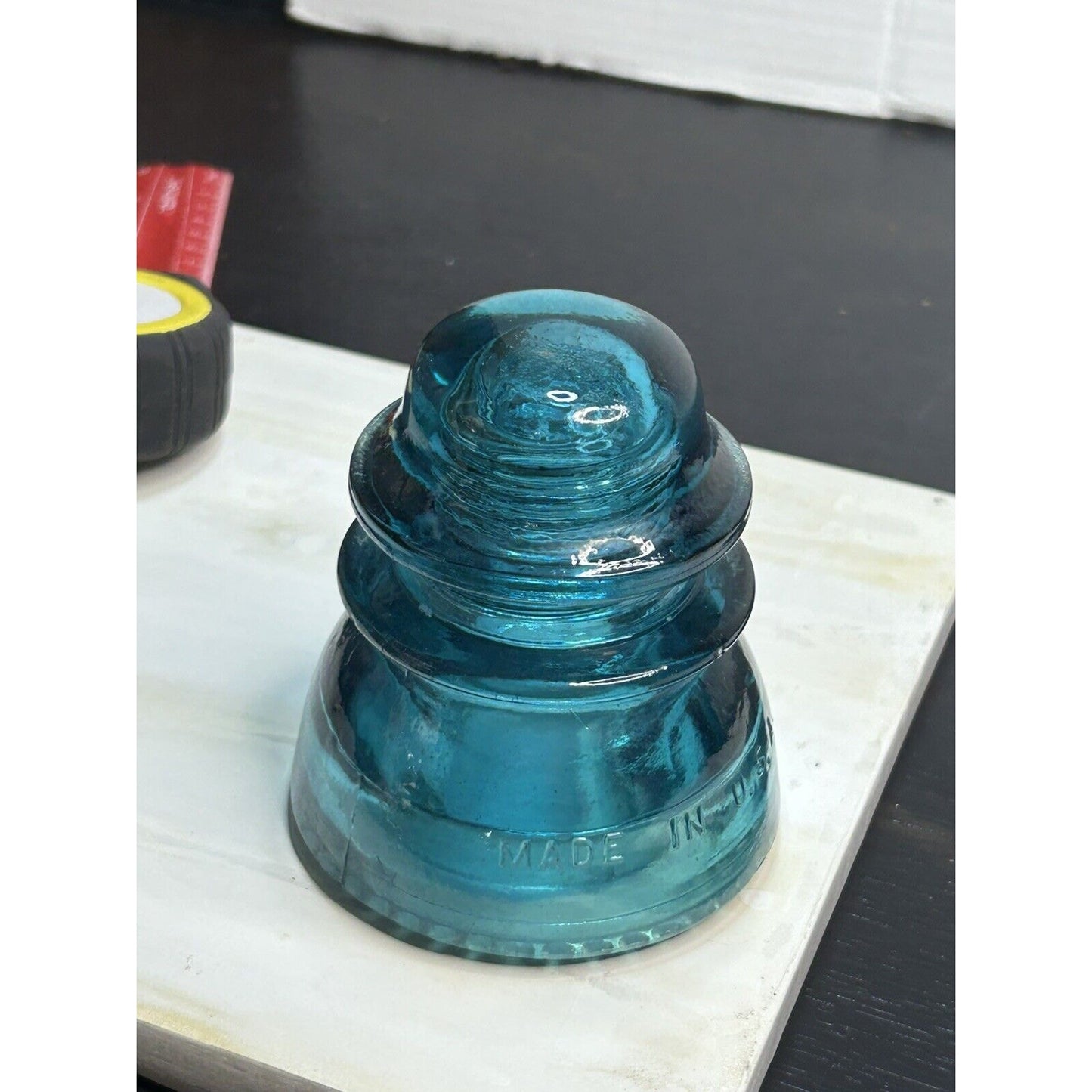Hemingray 42 teal aqua insulator natural light display