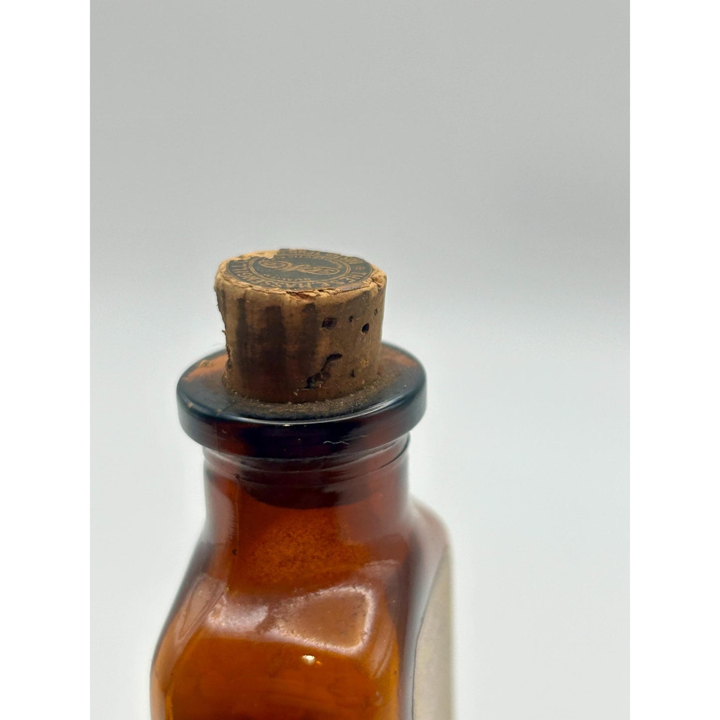 Antique Apothecary Calomel Tablets Bottle S.E. Massengill Bristol TN VA Pharmacy Amber Medicine Jar w Cork Seal 1000 Tablets Medical Quack