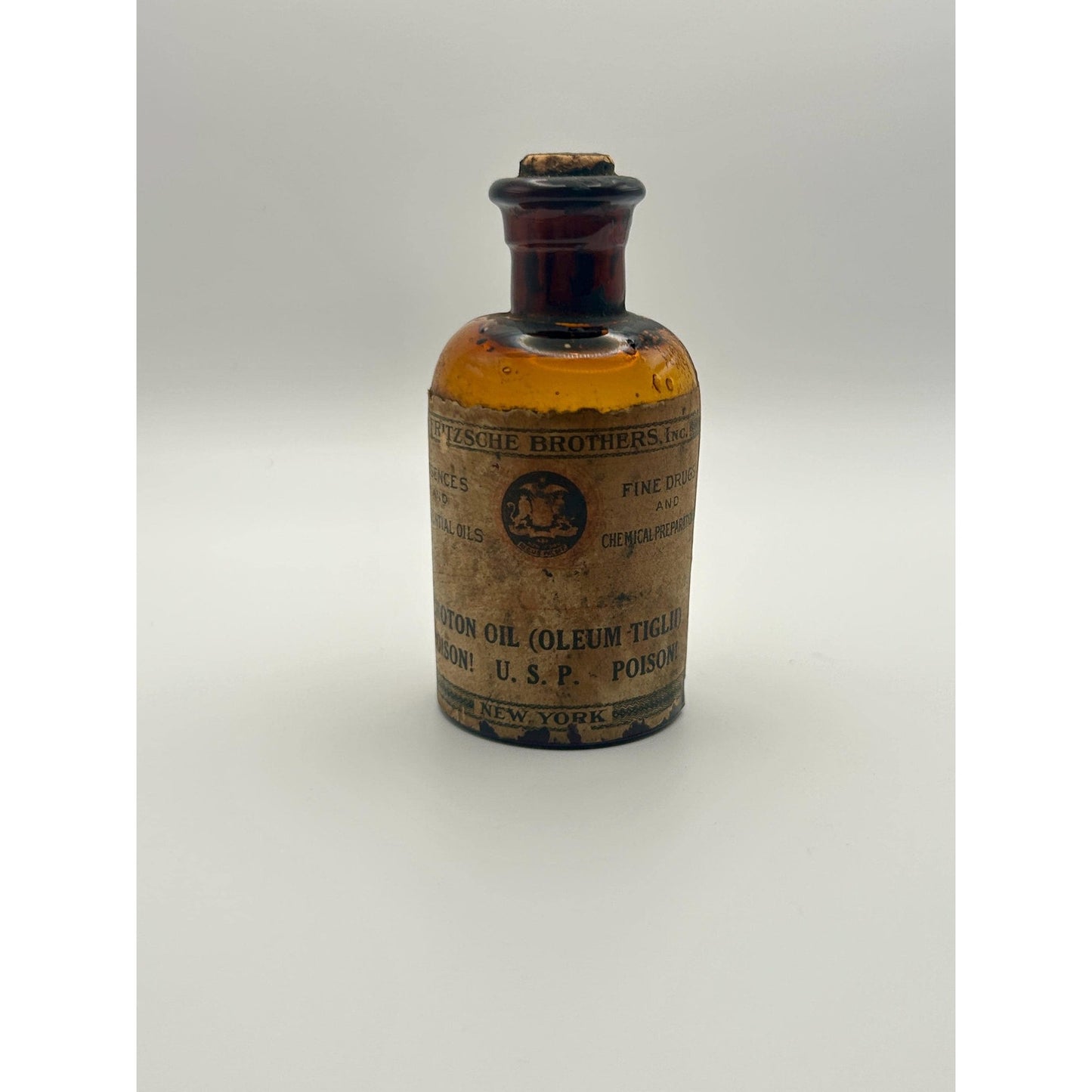 Antique Amber Apothecary Poison Bottle Eli Lilly Pharmacy Medicine Bottle Calcium Sulphide Vintage Drugstore Glass. Rare original contents