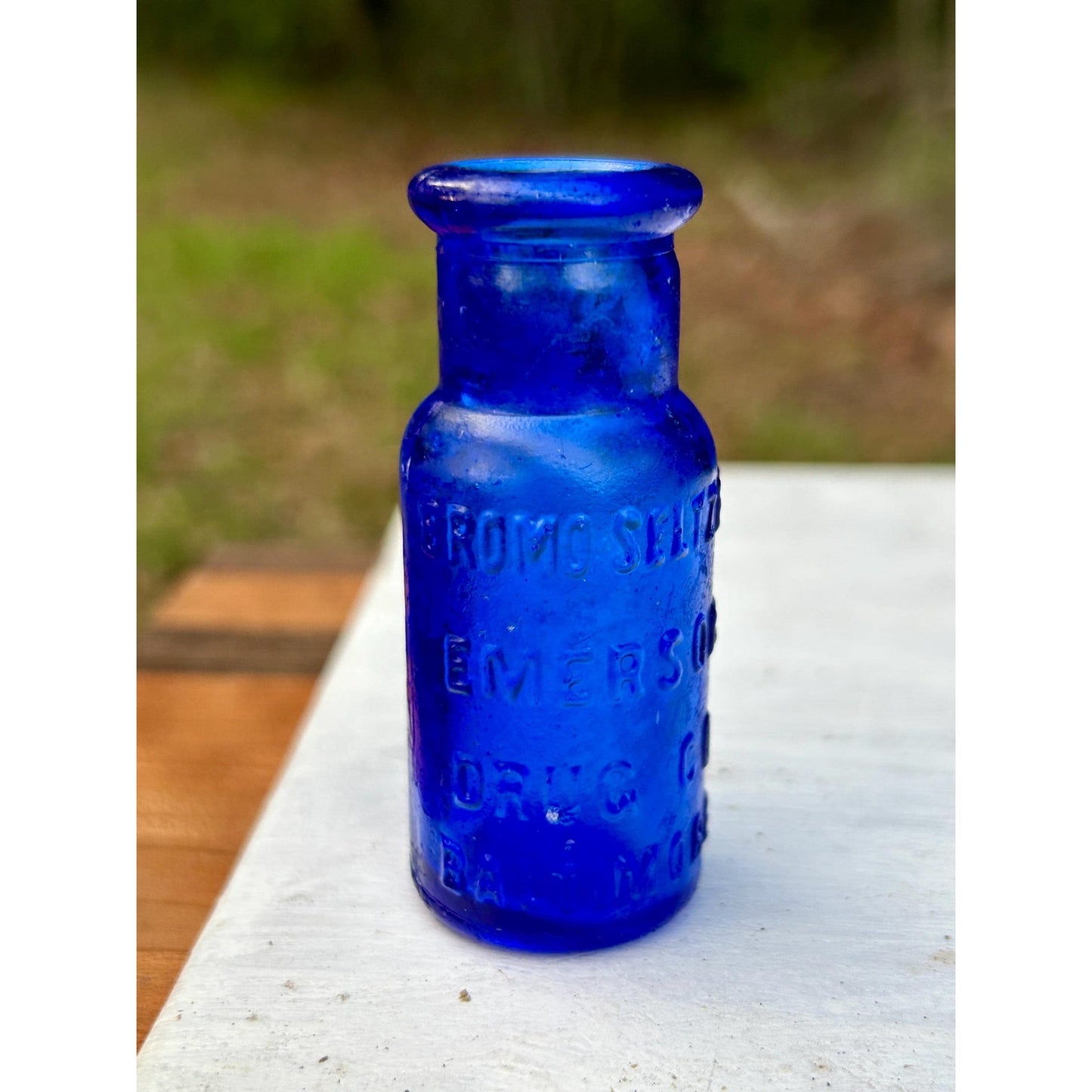Bromo-Seltzer Bottle Emerson Drug Co Baltimore MD – Cobalt Blue Embossed Apothecary Medicine Bottle