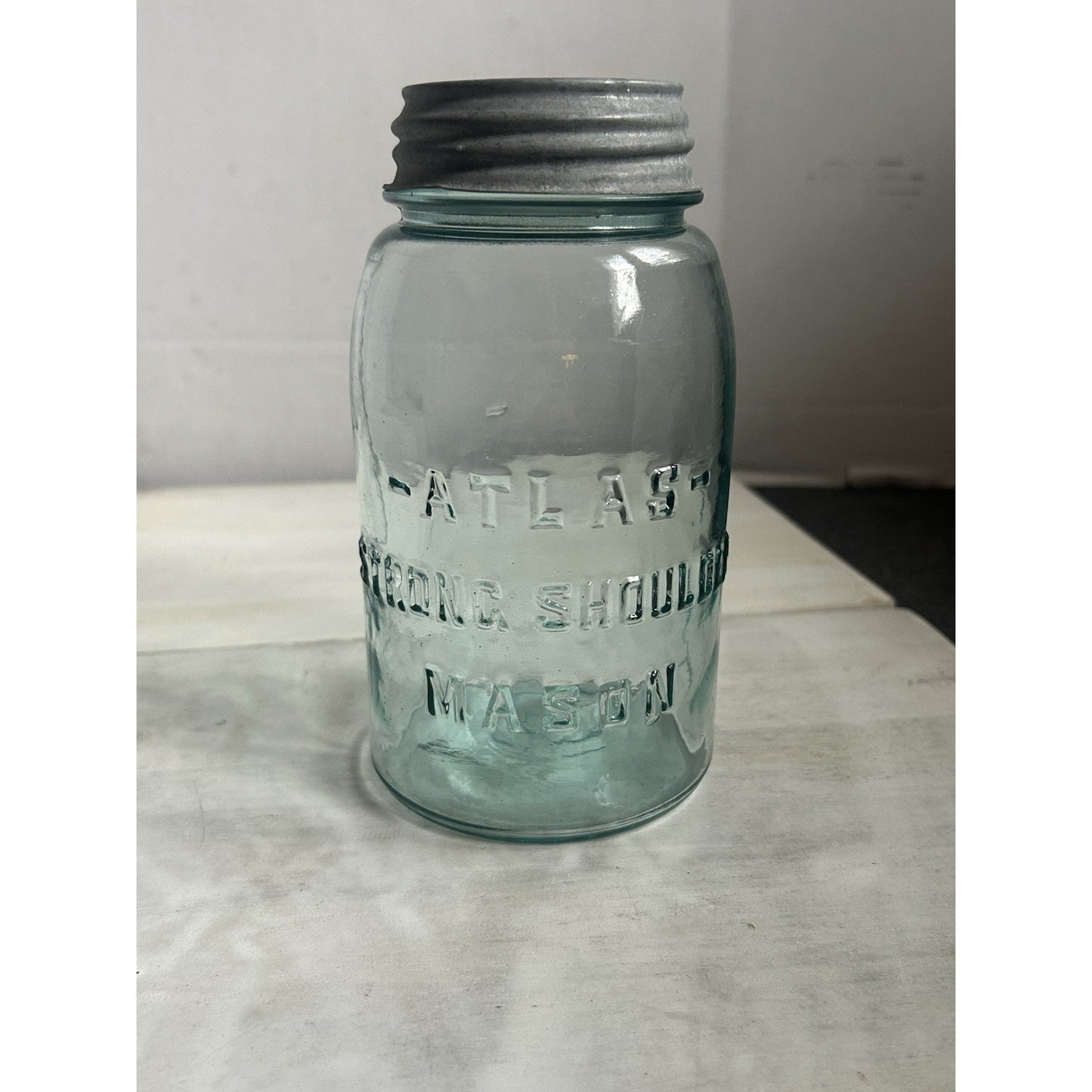 Vintage Atlas Strong Shoulder Mason Jar Aqua Blue w/ Zinc Lid – Quart – 1930s