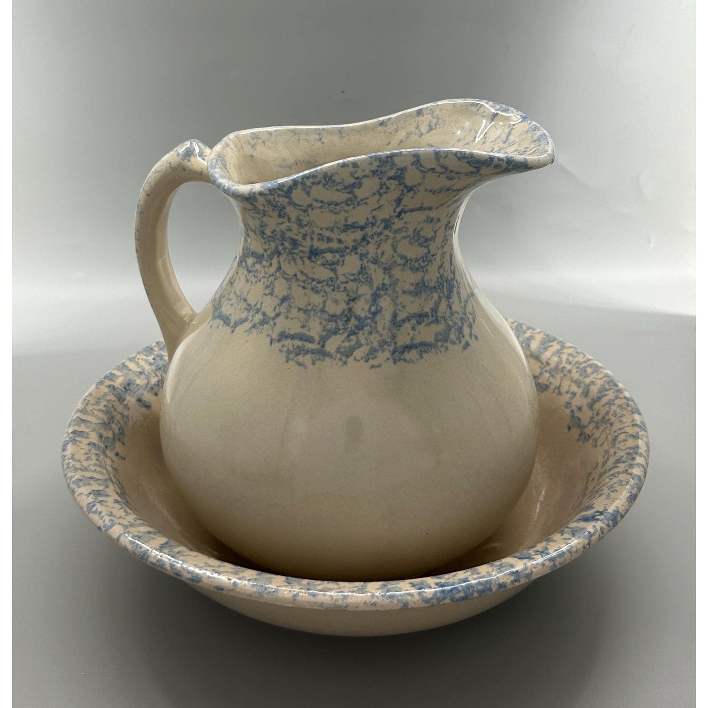 Robinson Ransbottom Blue Spongeware Pitcher and Bowl Set, RRP Pottery Stoneware Basin, Primitive Farmhouse Kitchen Decor, Rare