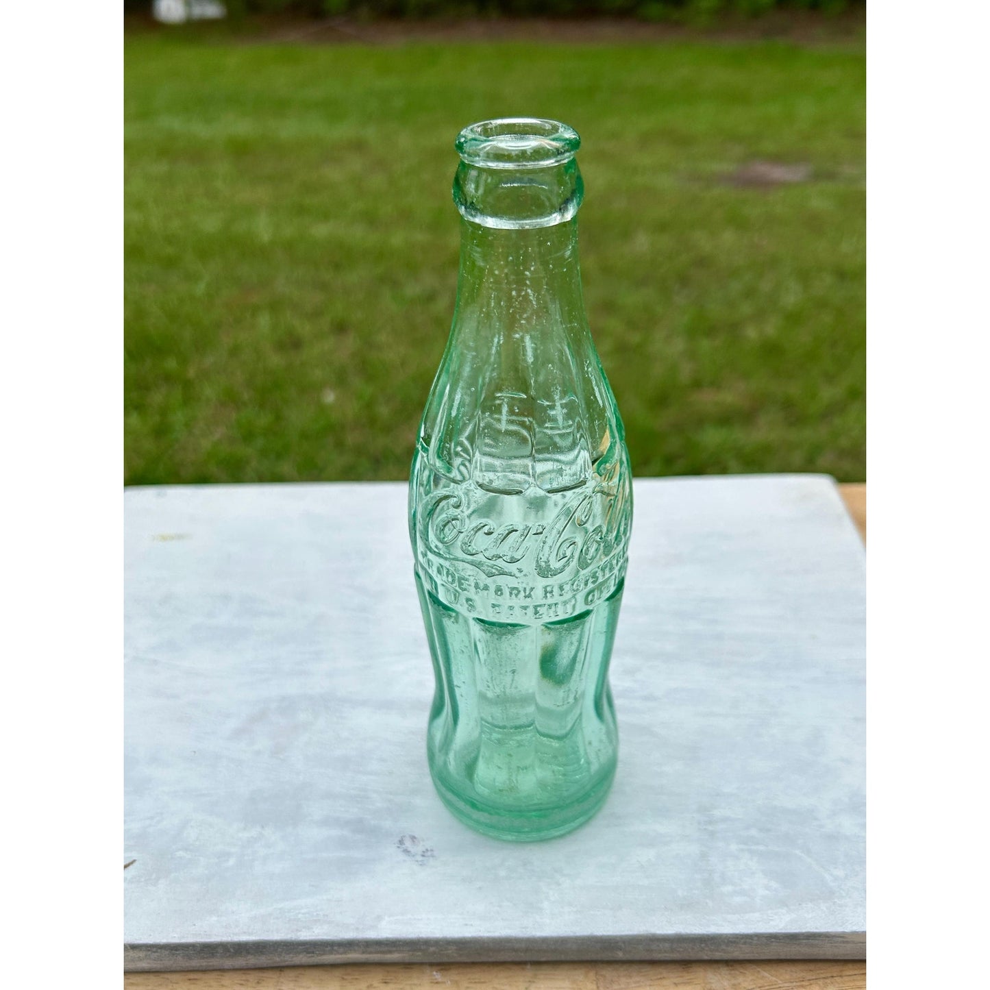 Vintage 1938 Savannah GA Coca-Cola Bottle Chattanooga Glass D-105529 6 Oz Embossed Hobbleskirt Coke Bottle