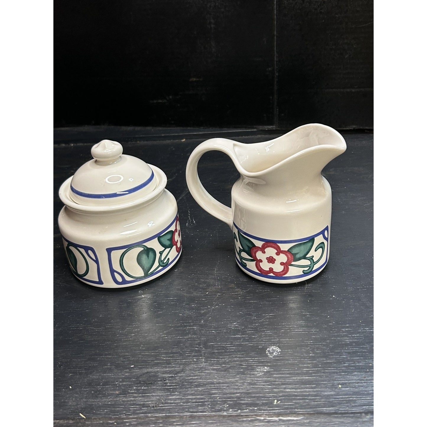 Vintage Rare Pfaltzgraff Arbor Vine Set of Creamer and Covered Sugar EUC MCM