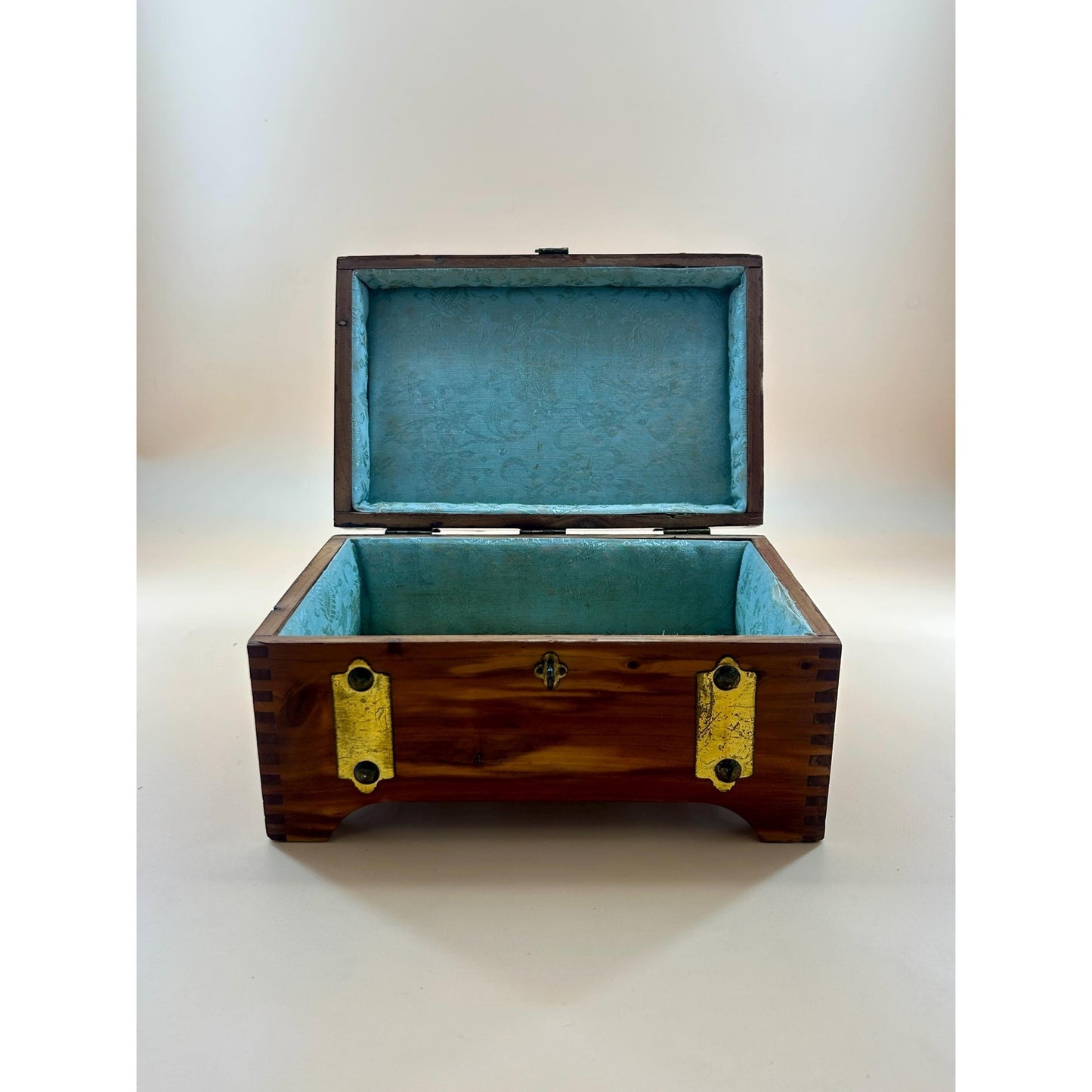 Antique Cedar Jewelry Box McGraw Box Co 1926 Patent Art Deco Cedar Keepsake Chest Vintage Wooden Jewelry Chest Dovetail Cedar Trinket Box