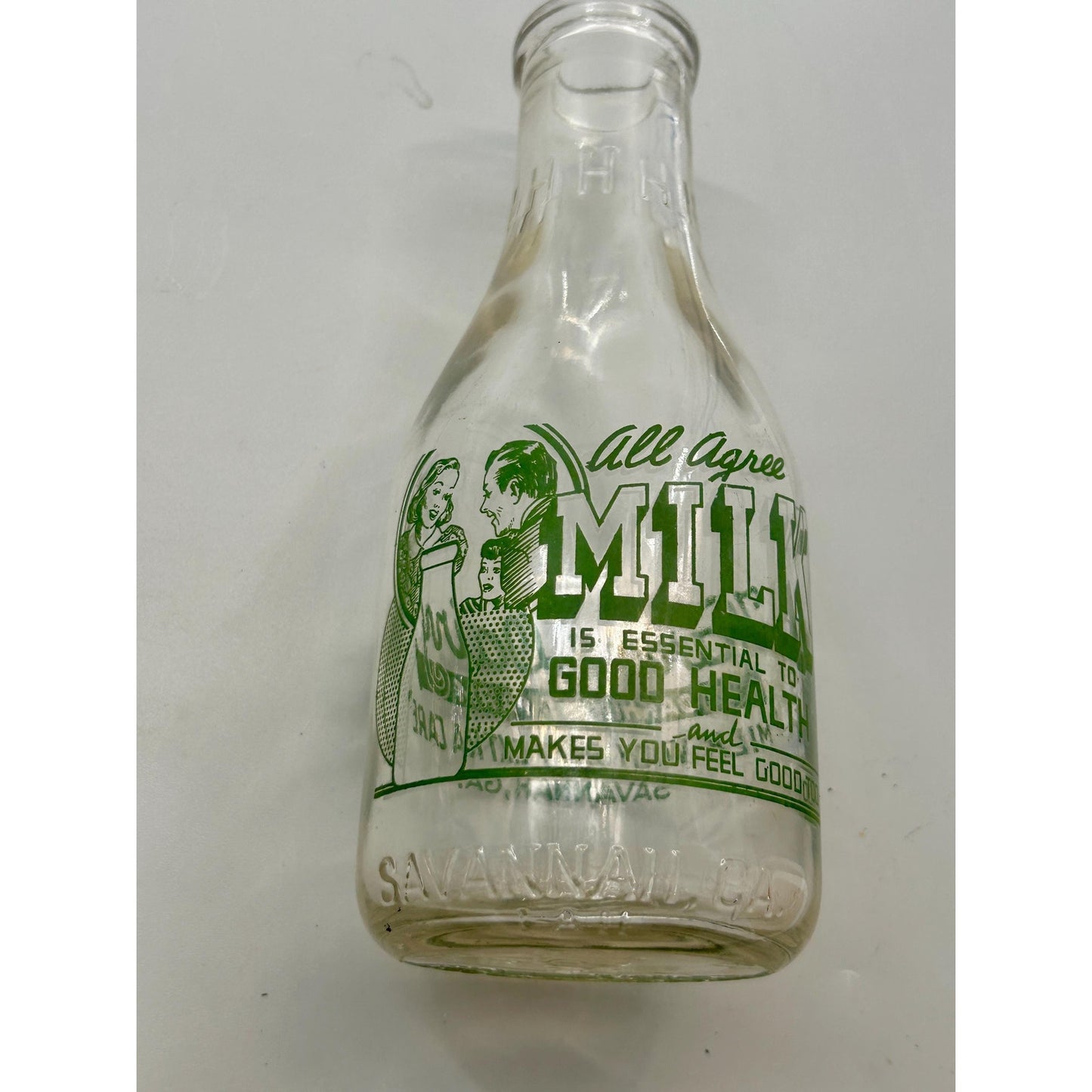 1944 Vintage Harms Dairy Oakhurst Farm Savannah GA Quart Milk Bottle Green ACL Family Graphic