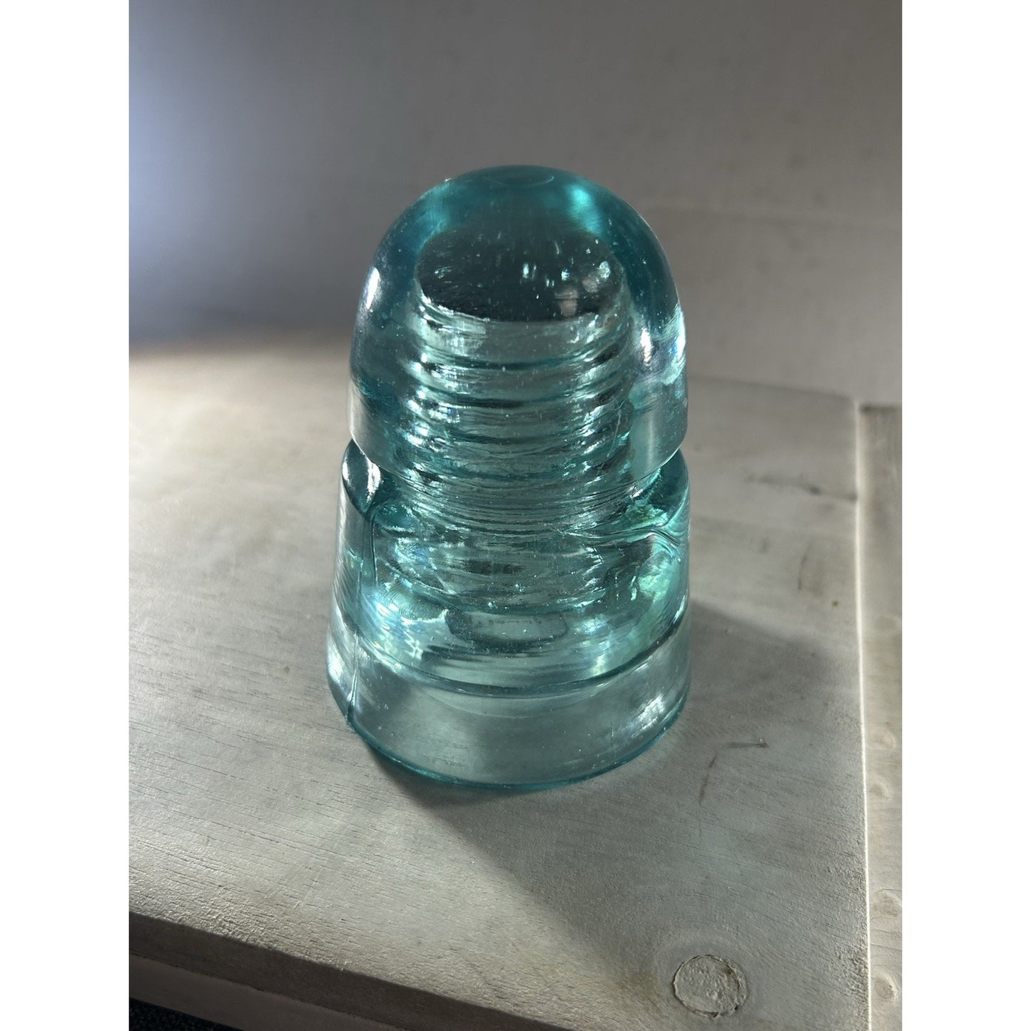 Gorgeous Vintage Ice Blue Brookfield CD 145 Beehive Glass Insulator . Great Cond