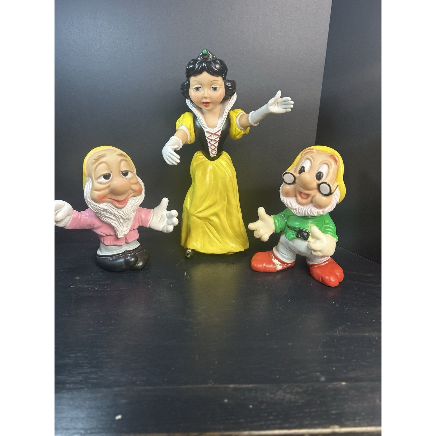 Snow White Seven Dwarfs 1963 Italian rubber toy side view