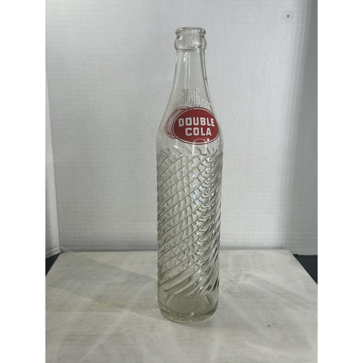 Vintage Double Cola 16 oz Swirl Glass Soda Bottle – Red & White ACL Label – Spiral Design – Mid Century Soda Pop Collectible Advertising.