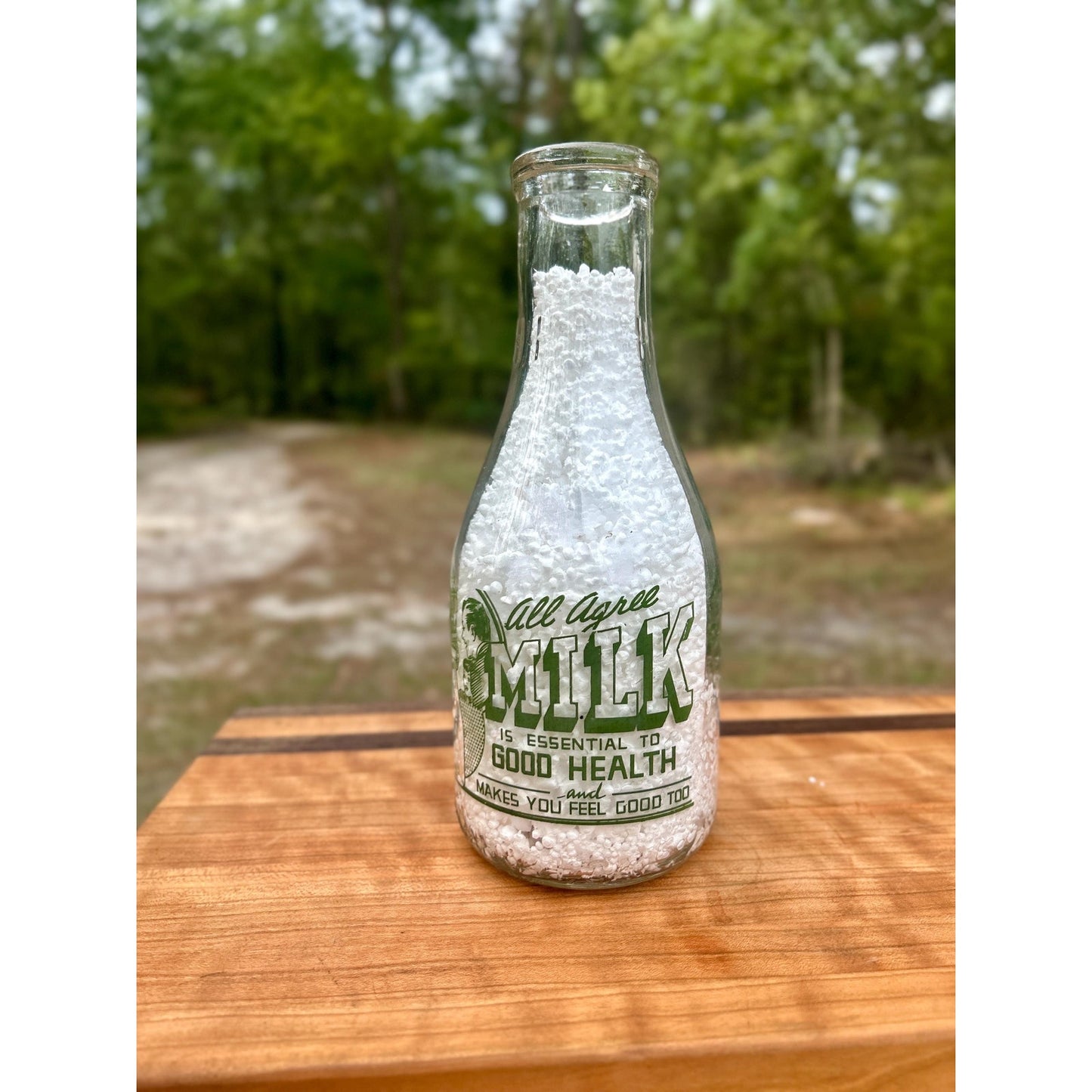 1944 Vintage Harms Dairy Oakhurst Farm Savannah GA Quart Milk Bottle Green ACL Family Graphic