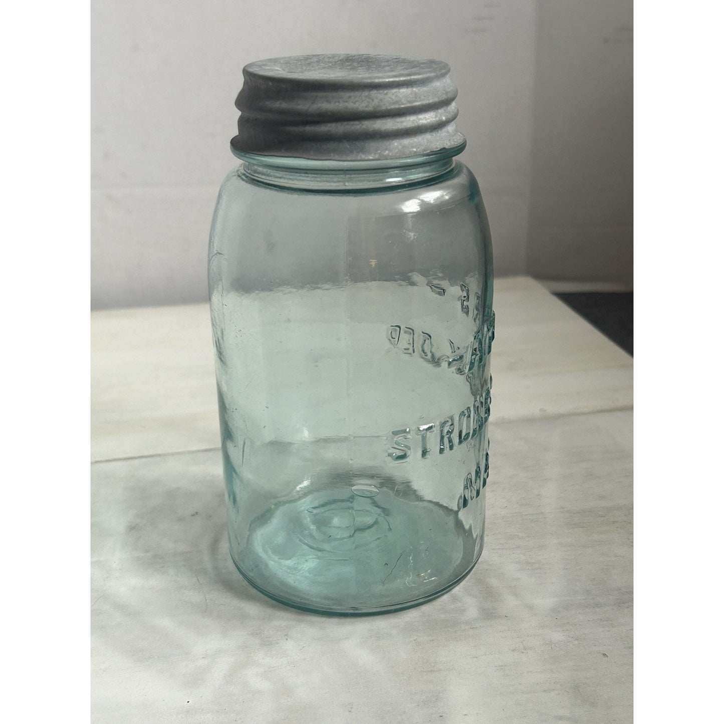 Vintage Atlas Strong Shoulder Mason Jar Aqua Blue w/ Zinc Lid – Quart – 1930s