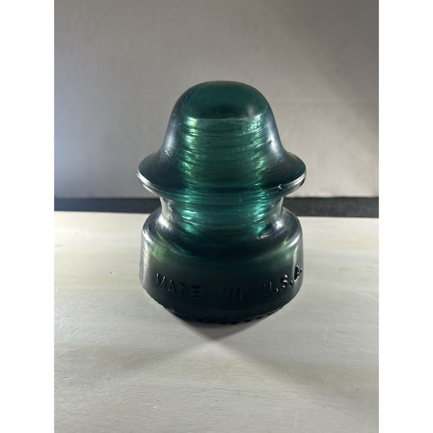 RARE Vintage Green Black Swirl Hemingray 20 Glass Insulator Matte Glass. Scarce!
