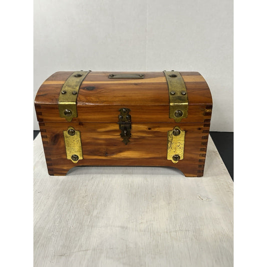 Vintage Jewelry Box 1926 McGraw Box Company NY Rounded Treasure Chest Top