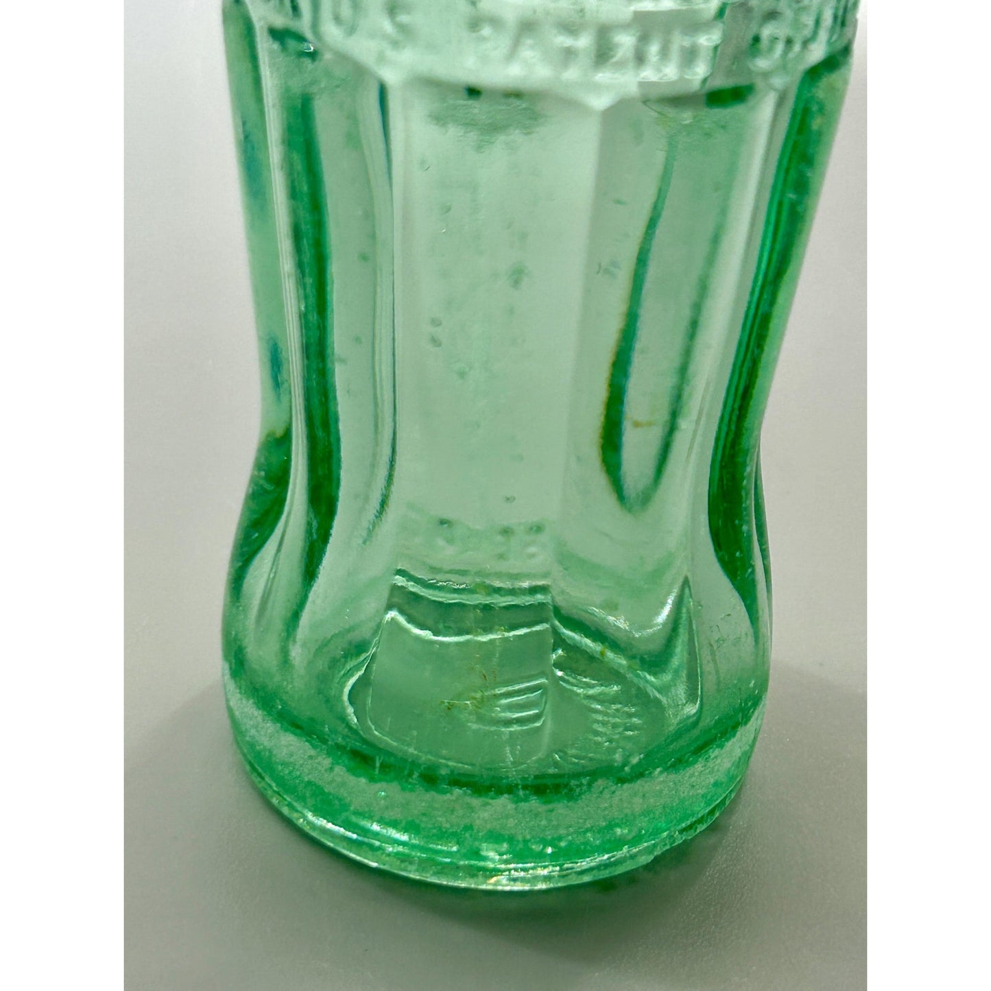 Vintage 1938 Savannah GA Coca-Cola Bottle Chattanooga Glass D-105529 6 Oz Embossed Hobbleskirt Coke Bottle