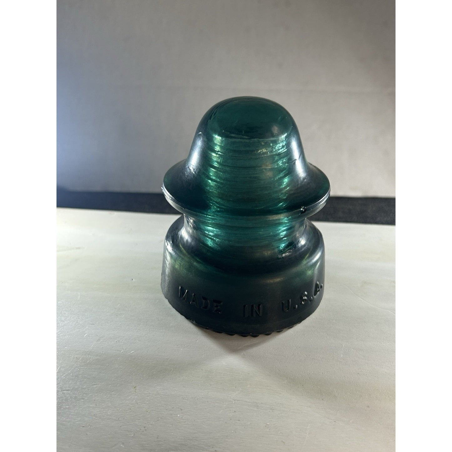 RARE Vintage Green Black Swirl Hemingray 20 Glass Insulator Matte Glass. Scarce!
