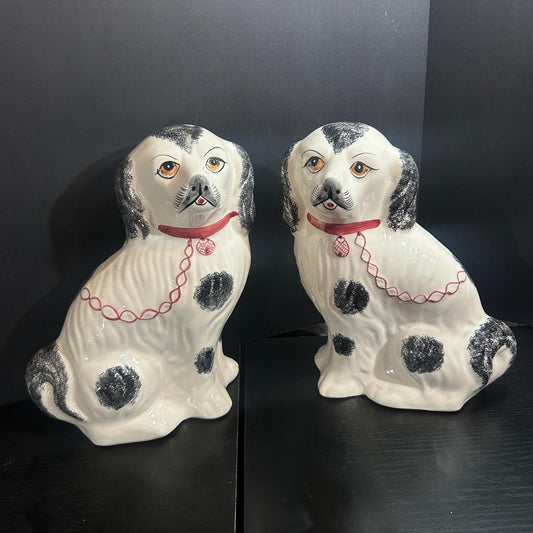 Vintage Staffordshire-Style Spaniel Pair | Hand-Painted RCCL Portugal Dogs Figurines | Mantel Décor | Collector Porcelain Display. Gorgeous