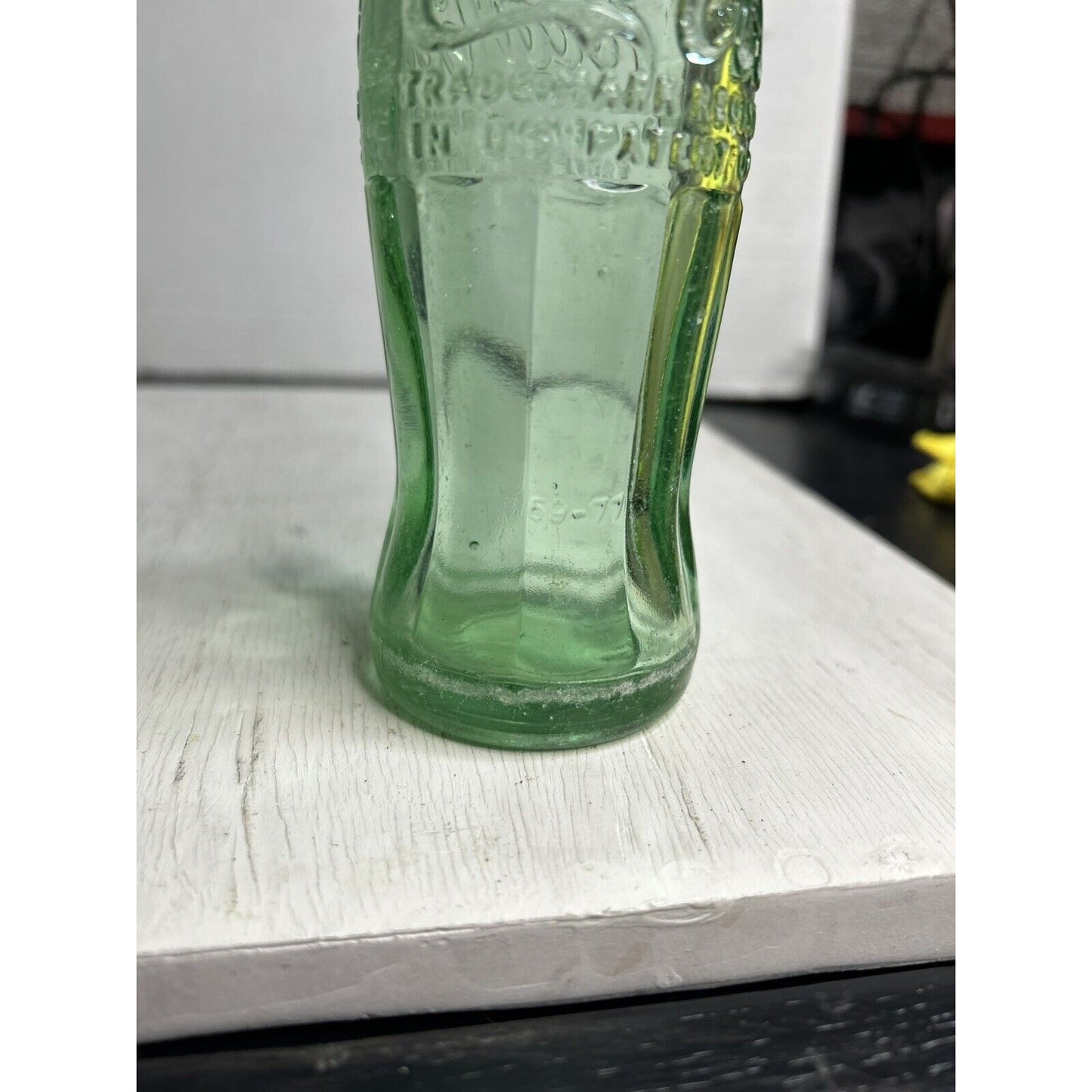 1959 Coca-Cola hobble skirt Suffolk VA bottle side profile