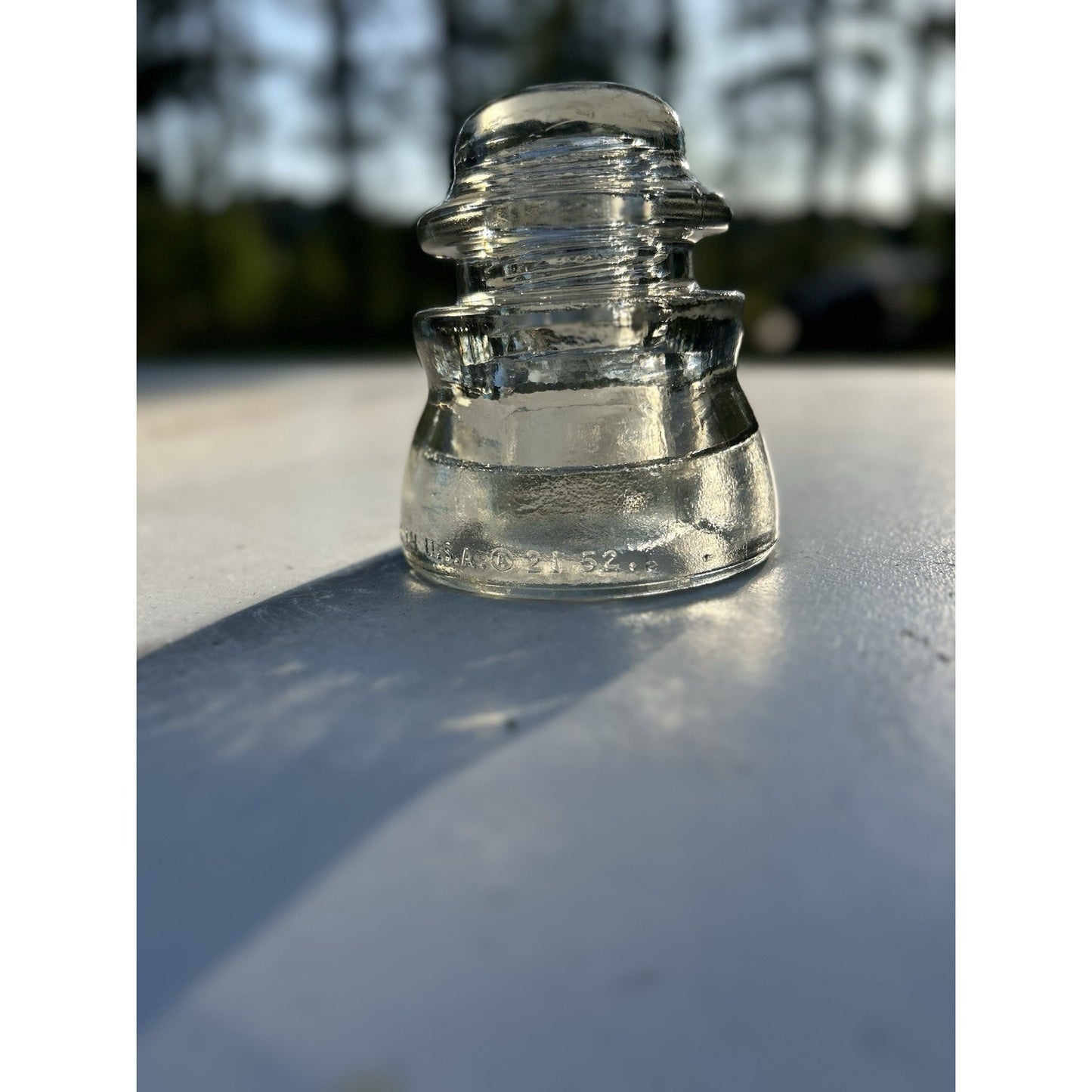 Armstrong DP-1 clear glass insulator side view crystal USA