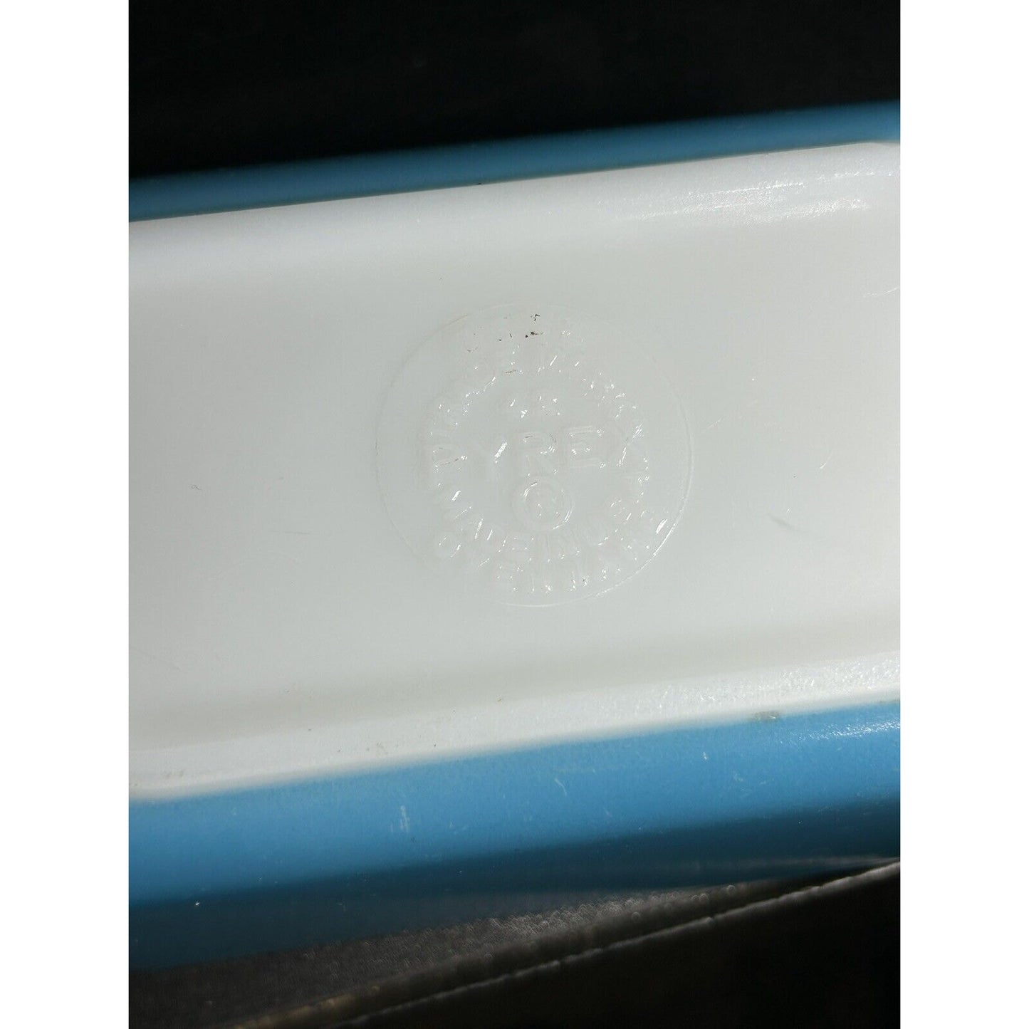 Rare Pyrex 502 1940s blue refrigerator dish all angles