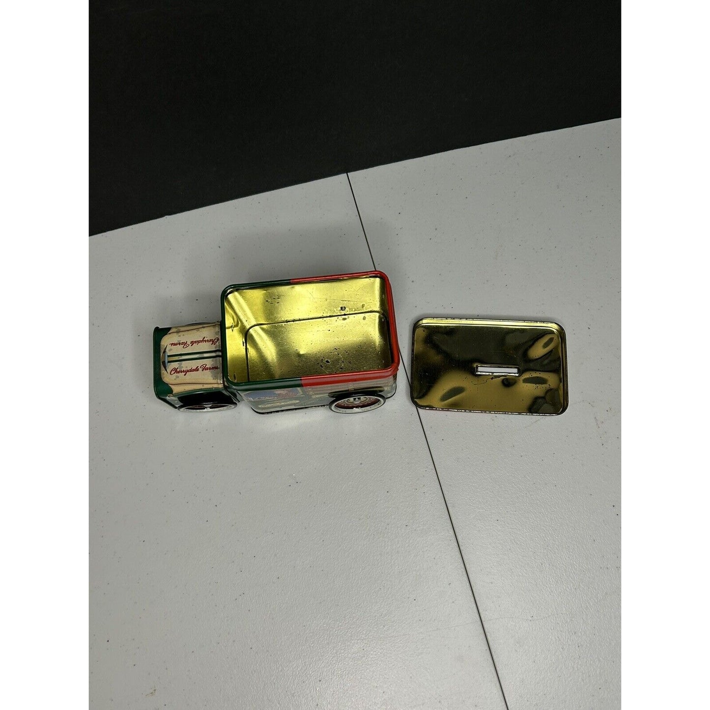 Vintage Nobel Hall Cherrydale Farms "The Goody Wagon" Tin Truck Coin Bank. NEW!!