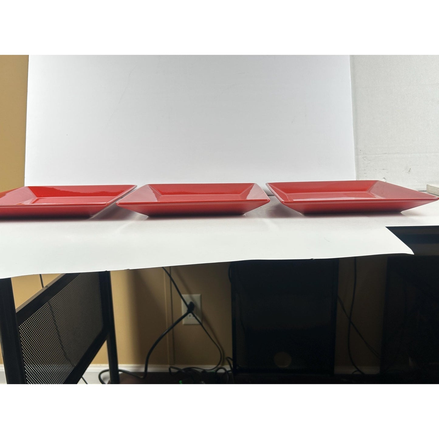 Waechtersbach Red Square Plates Set of 3 – Candy Apple Red Dinner Plates – Modern German Stoneware • Holiday Table Decor • 10”