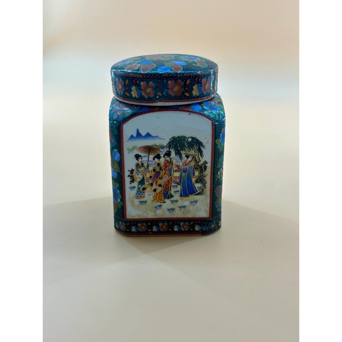 Vintage Japanese Kutani Ginger Jar w/ Geisha Scene Floral Enamel Lidded