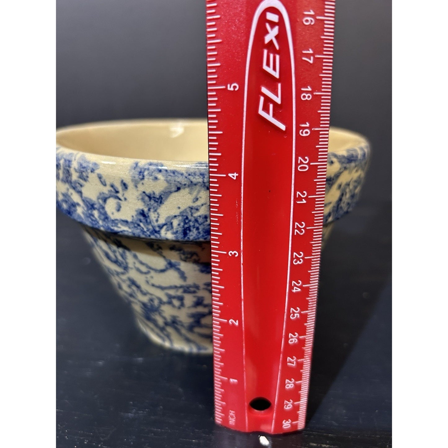 Ransbottom blue spongeware bowl 305 base mark Roseville Ohio