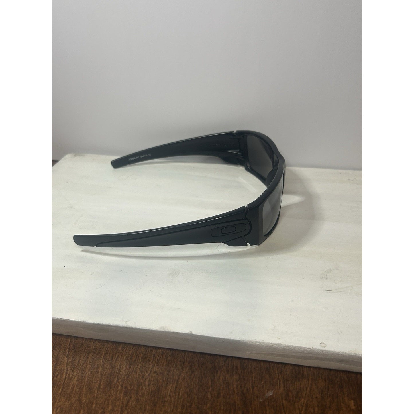 Oakley Fuel Cell OO9096 Sunglasses Matte Black Gray Lens USA Design Men’s 2009