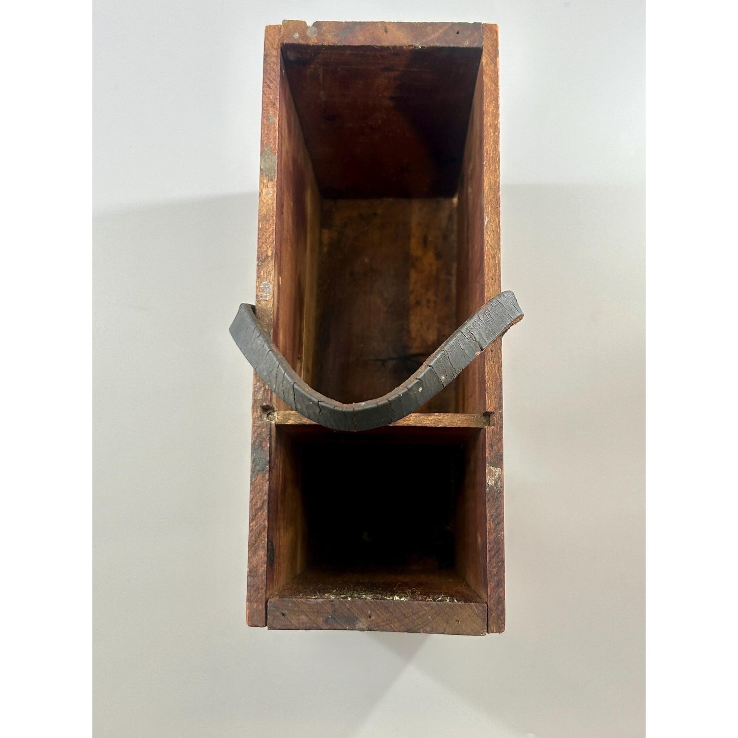 Antique Kodel Radio Battery Box I.C. 19 Electrolyte 8 Oz Wood Carrier Leather Strap Trickle Charger Cincinnati Ohio 1920s
