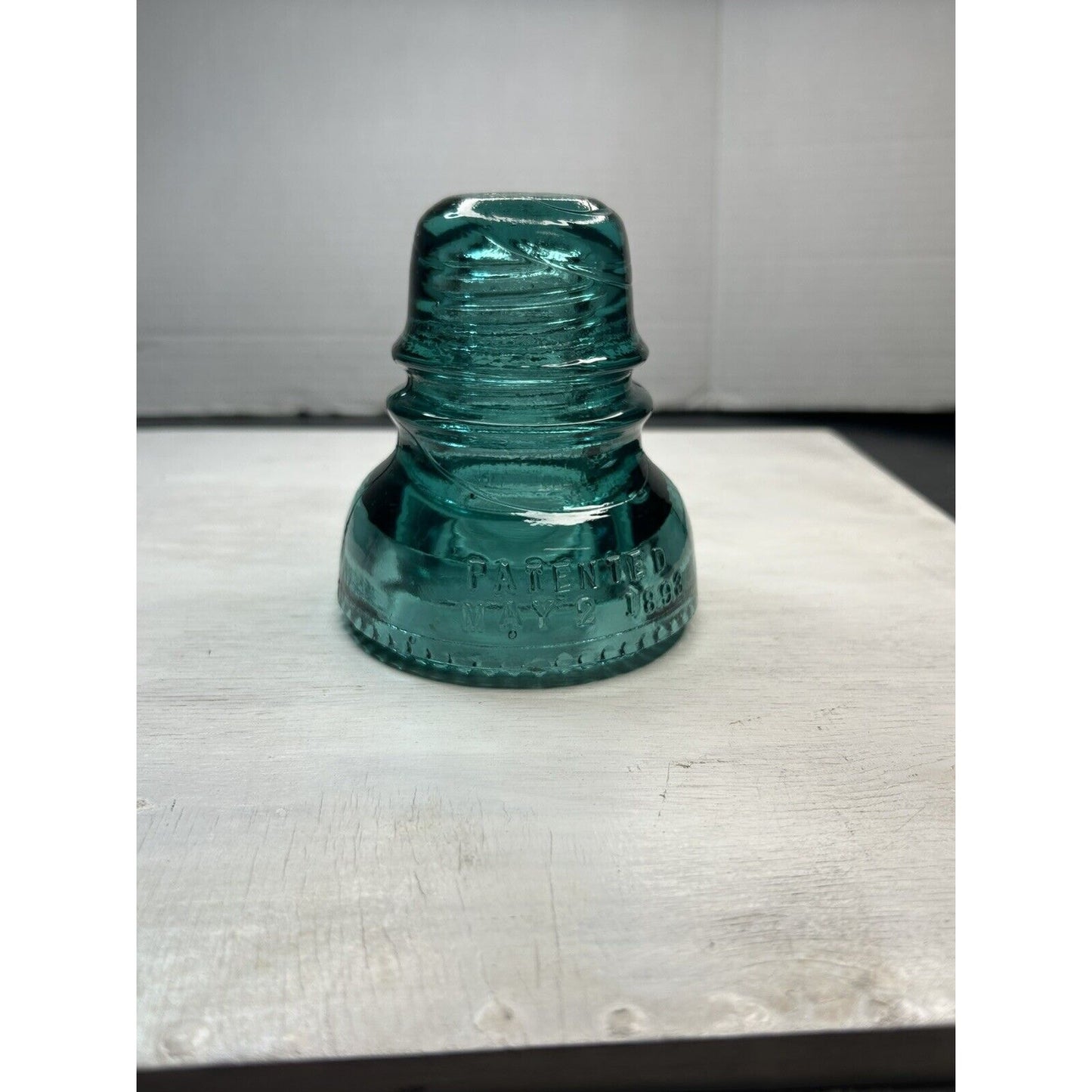 Hemingray CD 152 No 40 aqua insulator overall condition