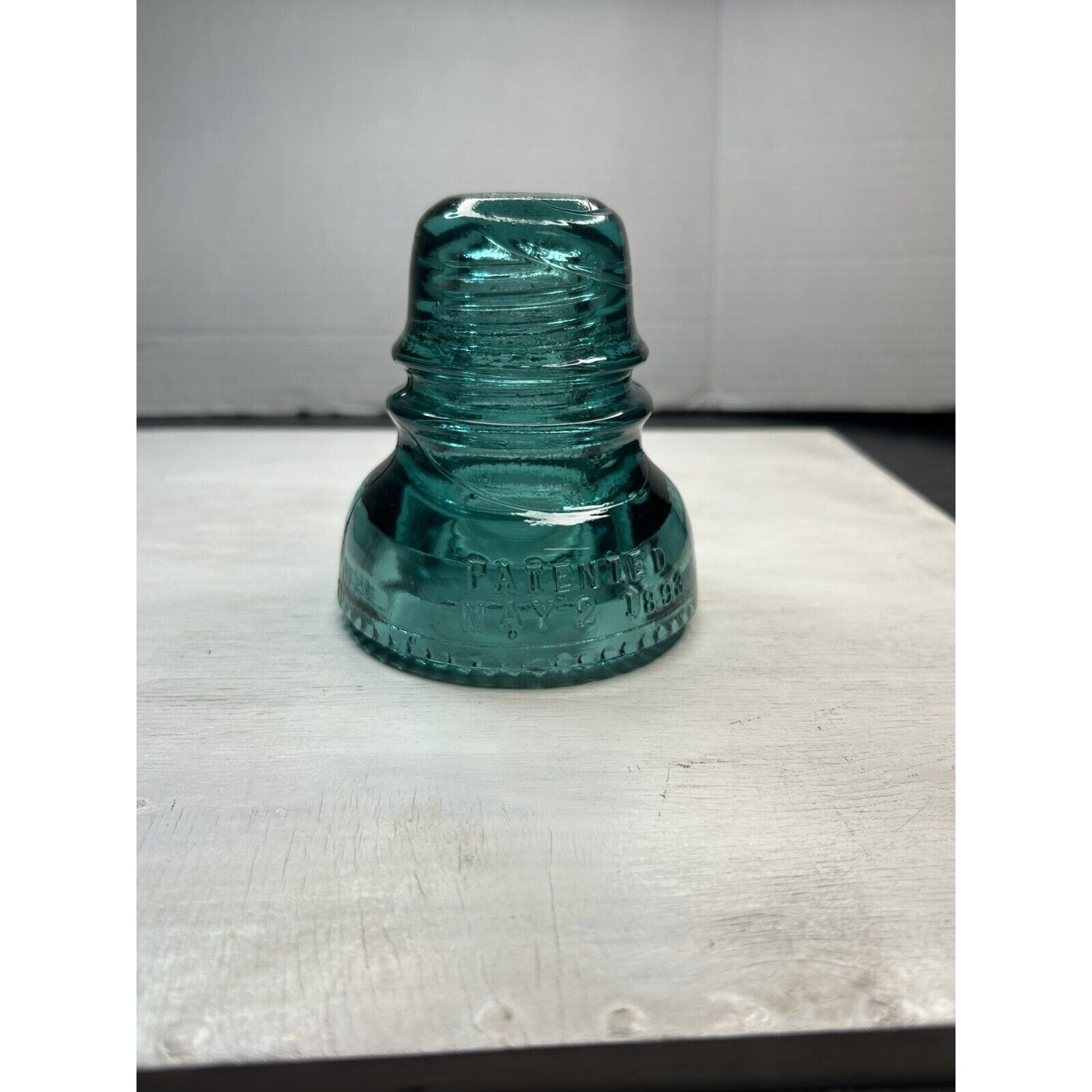 Hemingray CD 152 No 40 aqua insulator overall condition