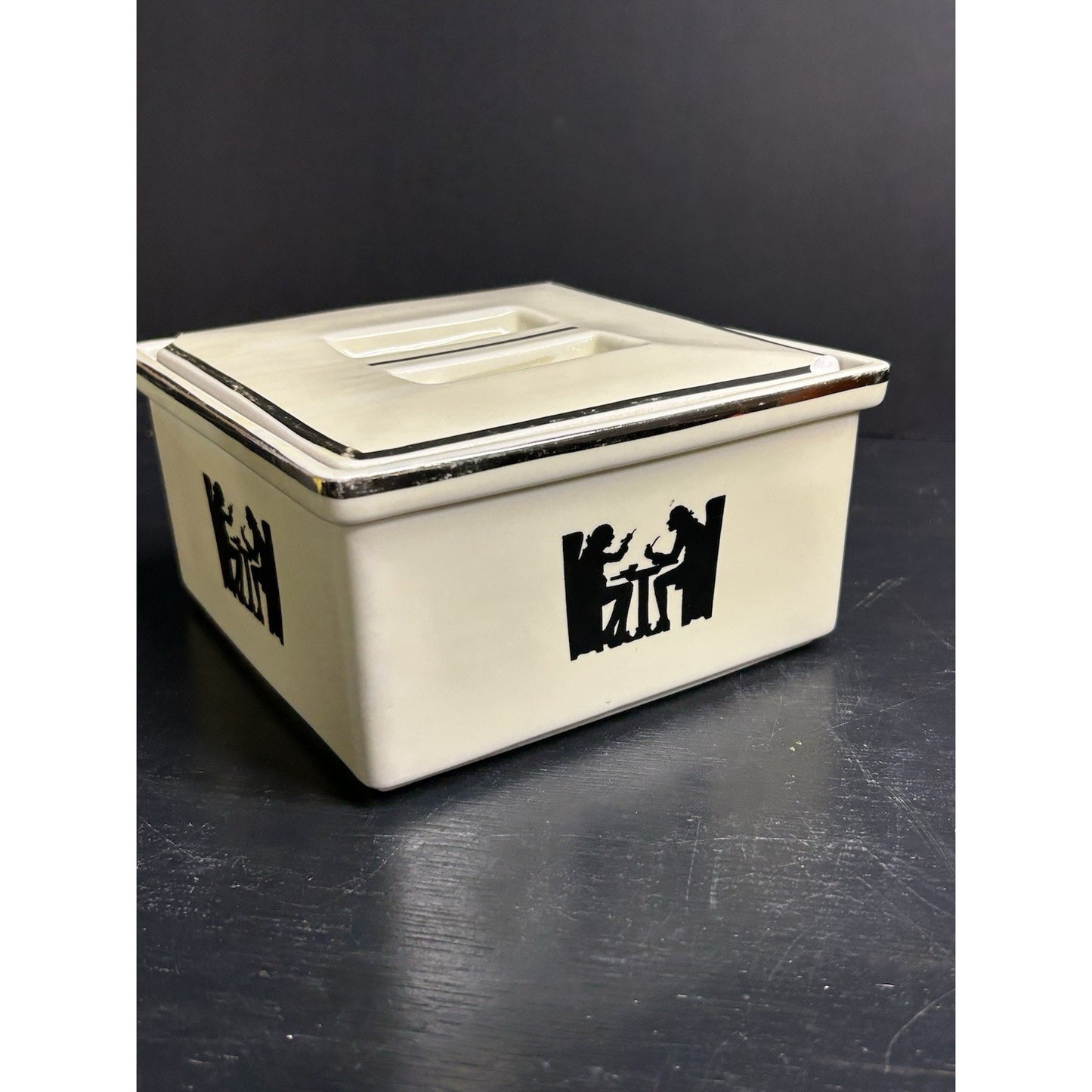 Vintage Hall's Covered Refrigerator Dish Silhouette Deco USA 1940s Mid Century