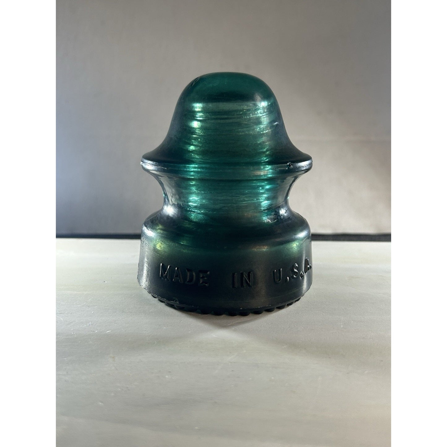 RARE Vintage Green Black Swirl Hemingray 20 Glass Insulator Matte Glass. Scarce!