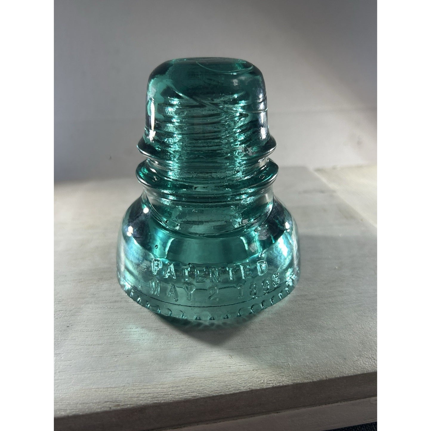 Hemingray 40 Insulator CD 152 Aqua – PATENTED MAY 2 1893 – Vintage Glass. WOW!