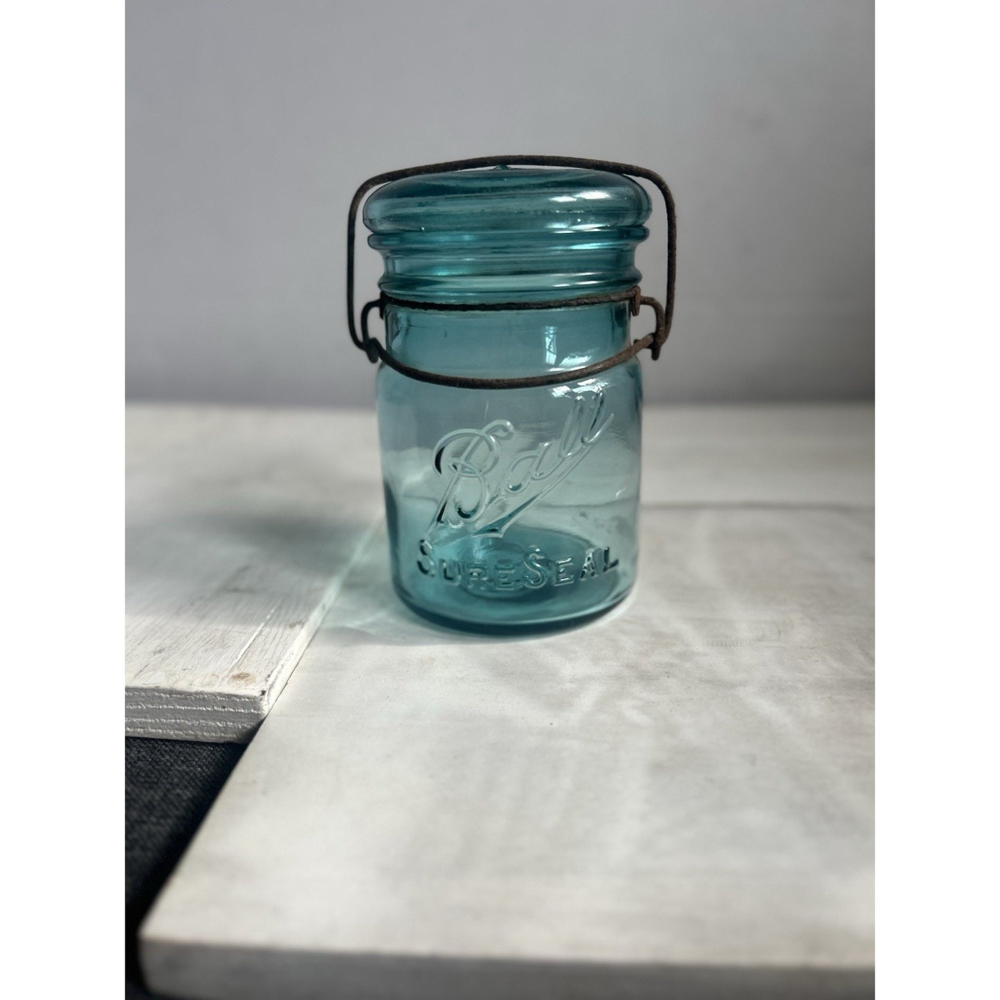 Vintage Ball Sure Seal Pint Mason Jar Blue Aqua Wire Bail w/ Lid – 1930s USA