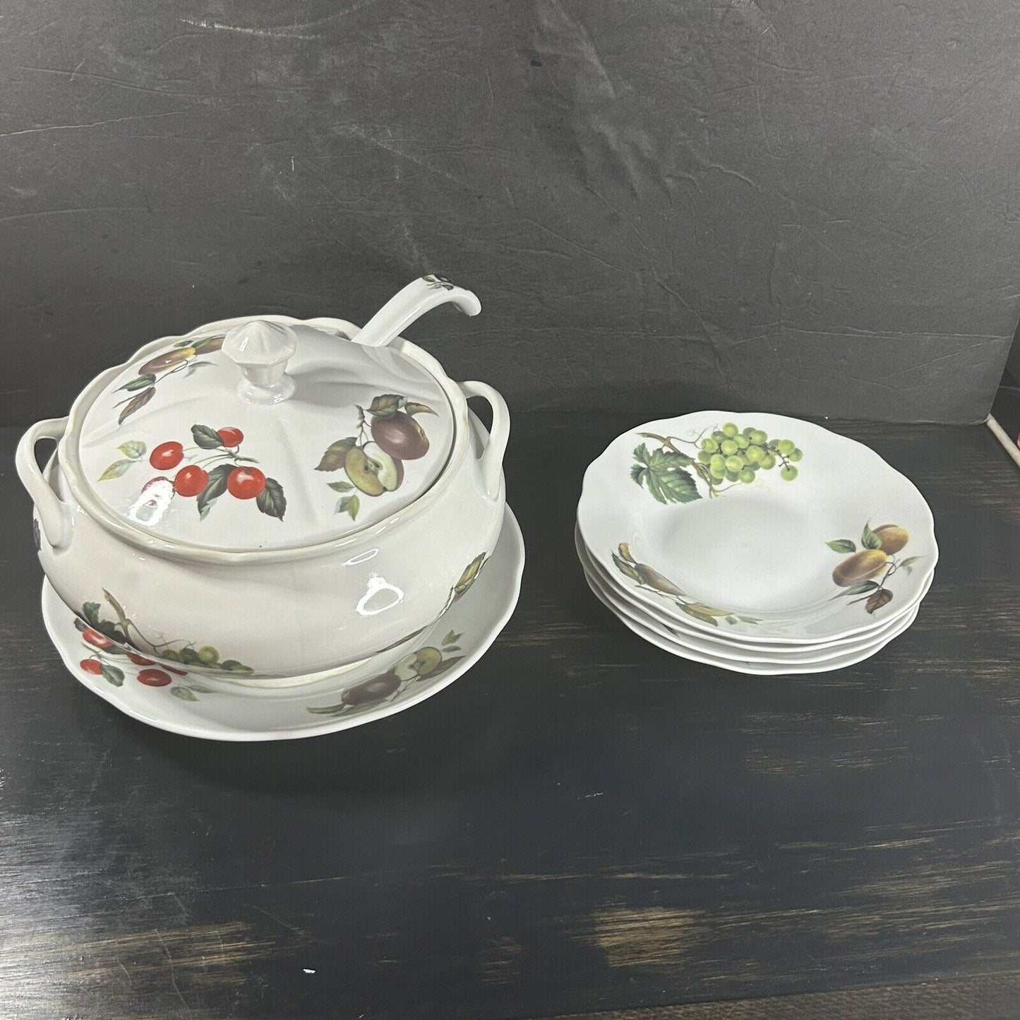 BIA International Cordon Bleu Fruit Tureen with Underplate, Ladle & 4 Soup Bowls