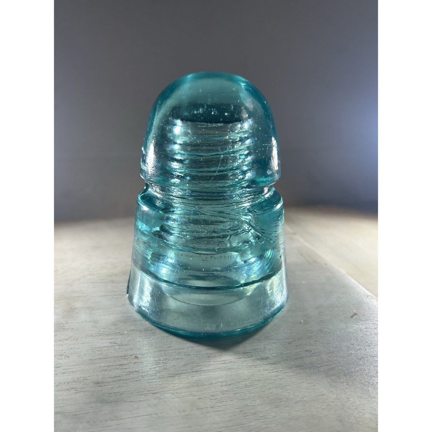 Gorgeous Vintage Ice Blue Brookfield CD 145 Beehive Glass Insulator . Great Cond