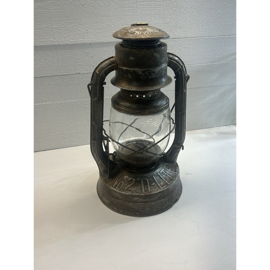 Vintage Dietz No.2 D-Lite Cold Blast Kerosene Lantern USA Oil Lamp Rustic Decor