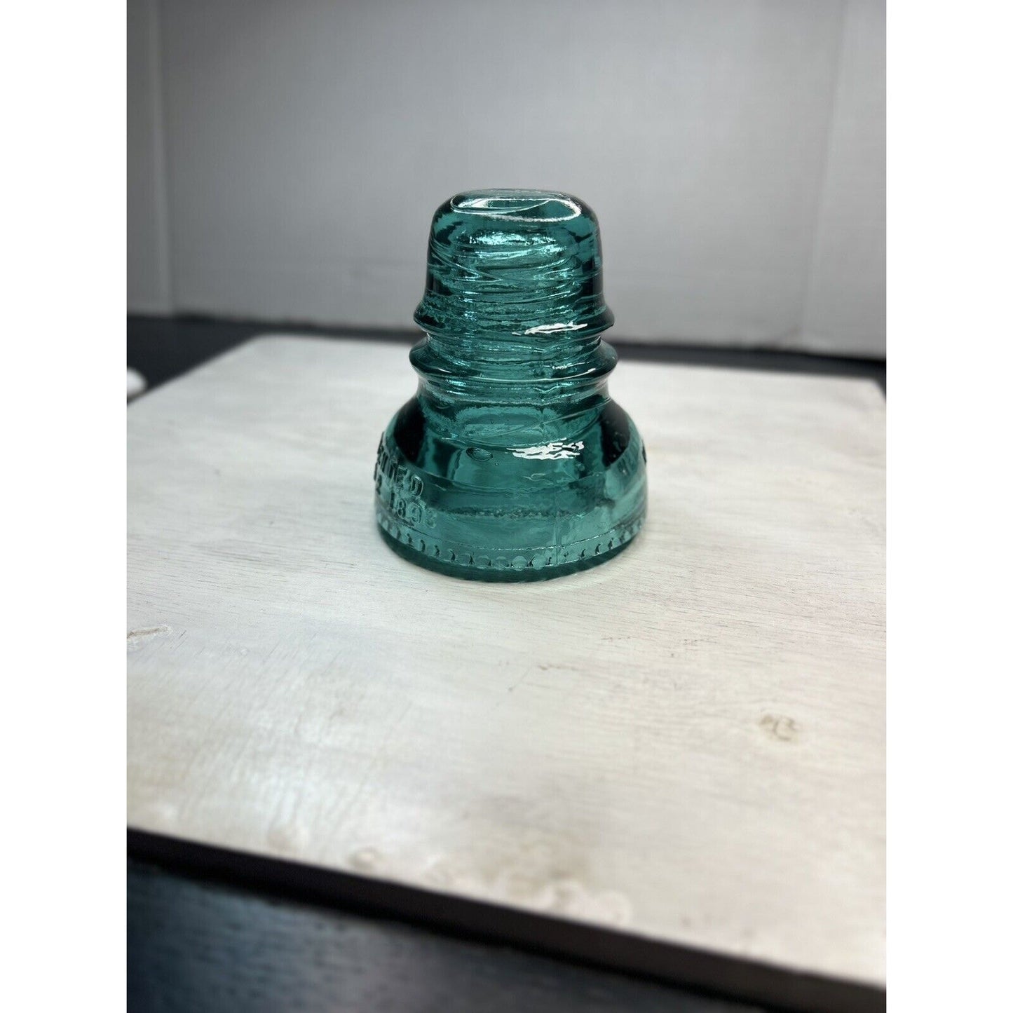 Rare Hemingray No 40 CD 152 aqua insulator back view