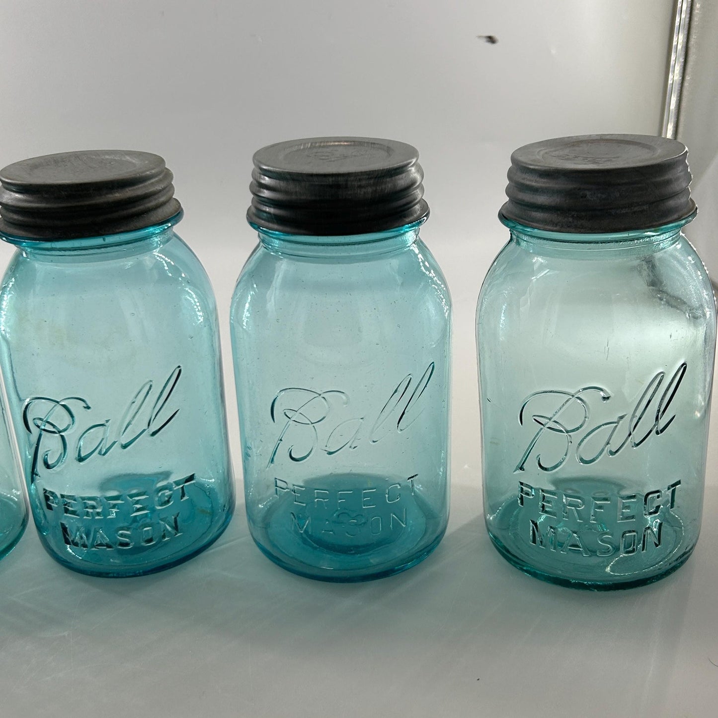 Vintage Ball Perfect Mason Jar Set Aqua Blue w Wire Carrier Zinc Lids 5pc