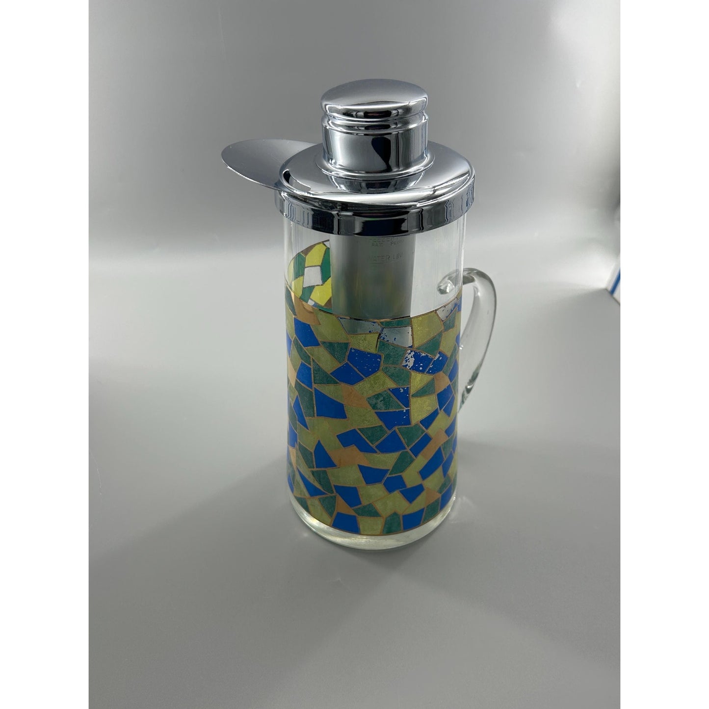 Mid Century Modern Mosaic Glass Pitcher w Chrome Lid & Ice Tube Insert – 1960s Atomic Barware – Retro MCM Entertaining